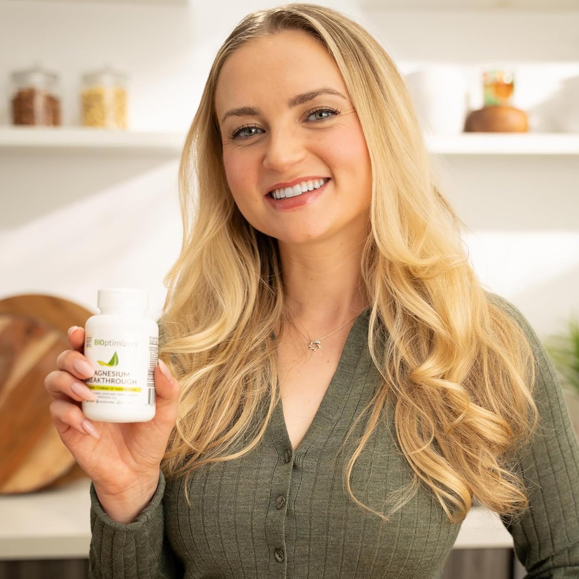 BIOptimizers Magnesium Breakthrough Supplement with 500mg - 7 Forms of Magnesium: Glycinate, Malate, Citrate, and More - Natural Support for Sleep and Cognitive Function -60 Capsules- Calming Vitamins BIOptimizers buy supplements Au